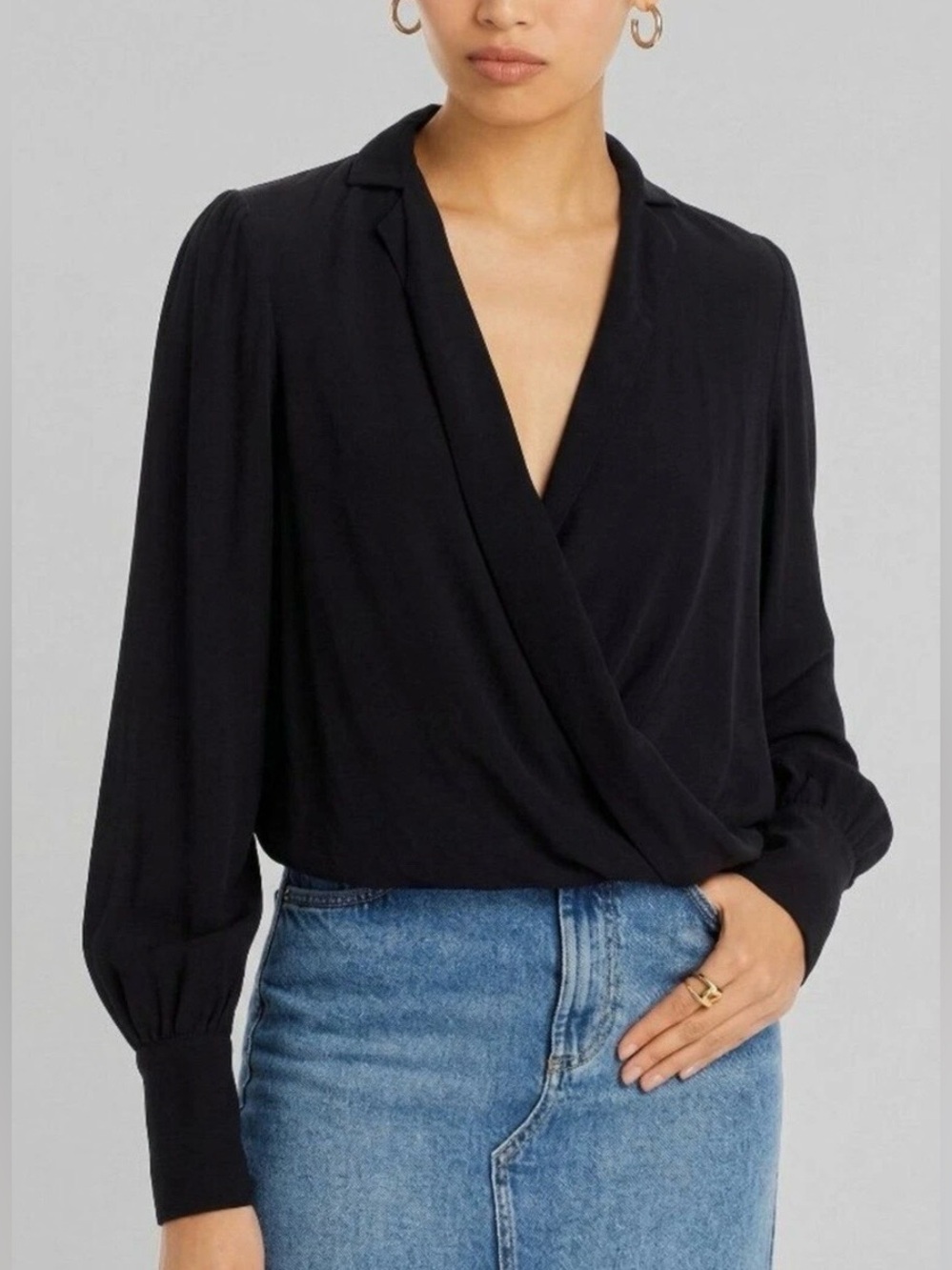 LN WOMENS XS SMALL (bust 36”) ALICE + OLIVIA 100% SILK BLOUSE SHIRT TOP BLACK